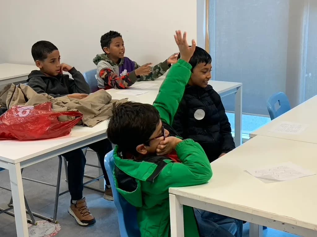 Forerunners pupils taking part in a group activity at an in-person event